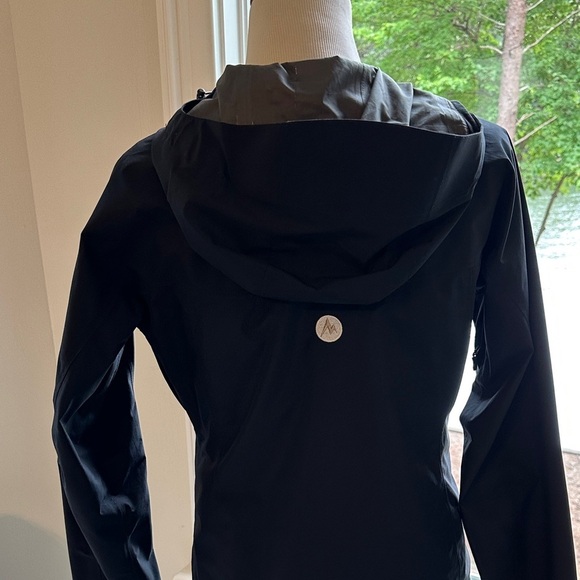 Marmot Gore Tex Women's Black Hooded Rain Jacket, Size Small, Like New - Picture 5 of 13